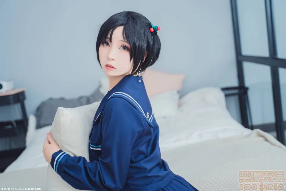 无翼乌全彩工囗本子H喵糖映画VOL.010大眼JK妹
