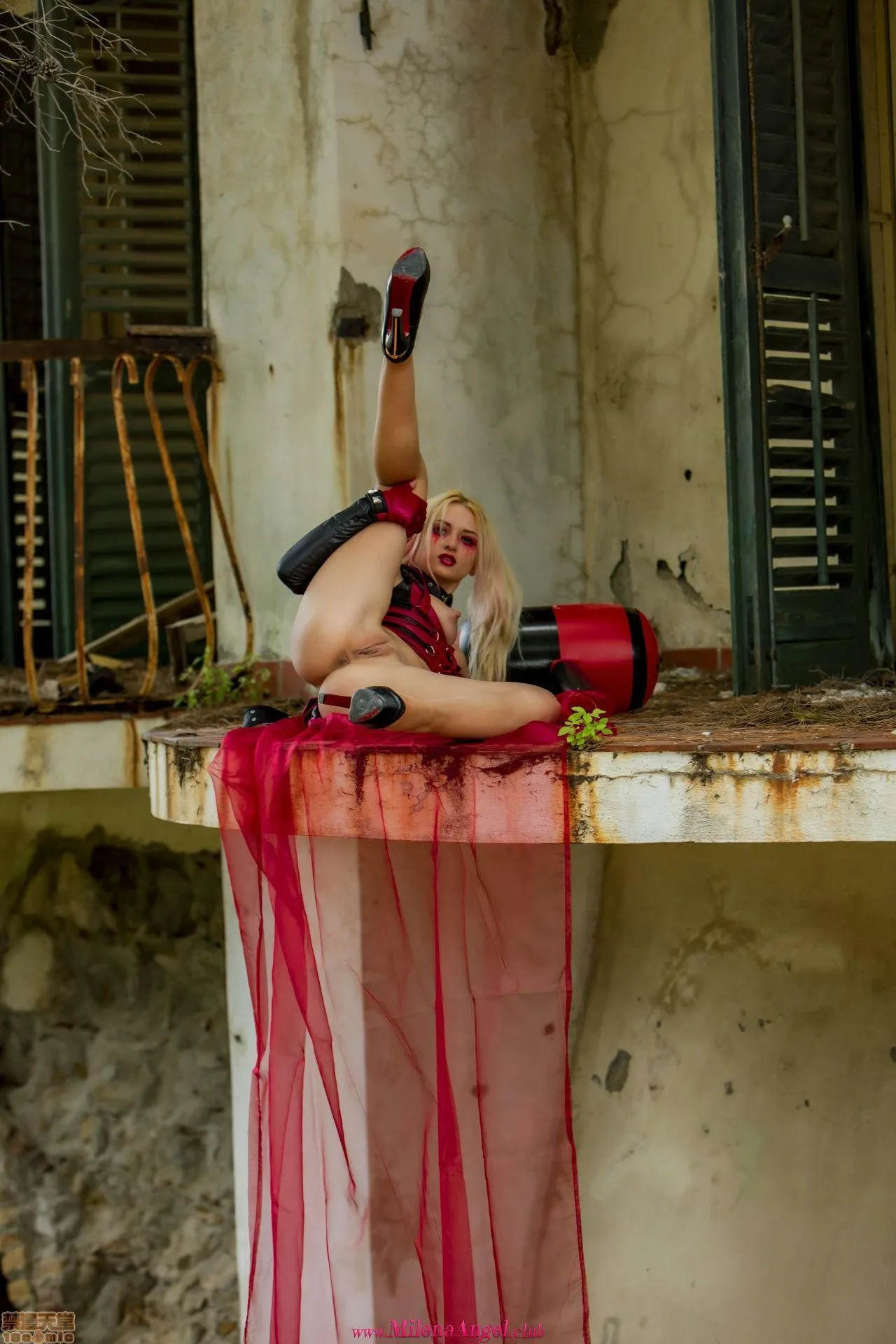 无翼污全彩爆乳无遮本子HarleyQuinn